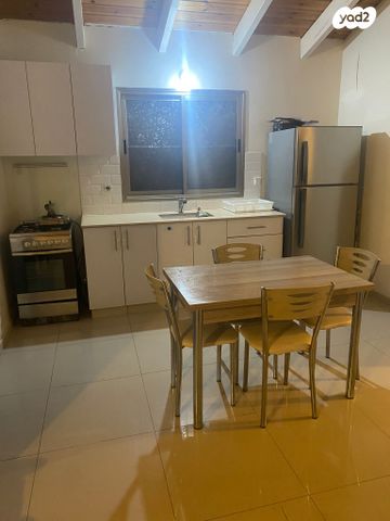 דירה, רמב"ם 22, נווה יוסף, קרית עקרון