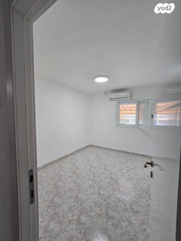 דירה, שדרות בן גוריון 4, בן גוריון, רמלה