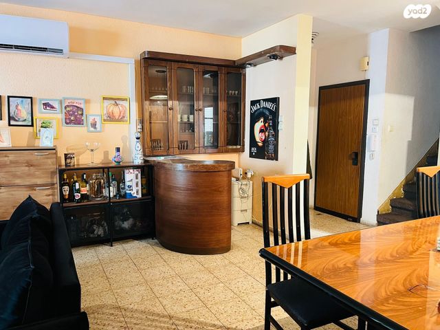 גג/ פנטהאוז, הקוצרים 12, מרכז, הרצליה