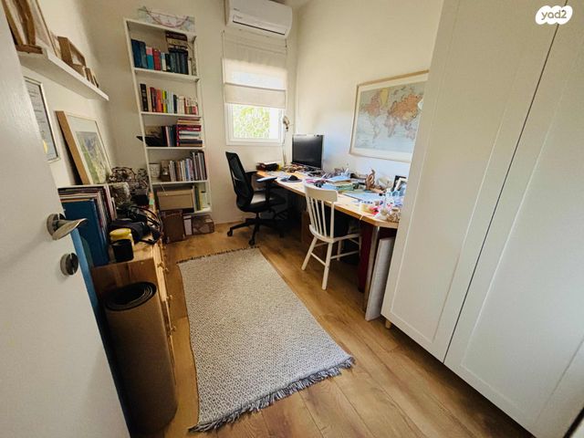 דירה, השרון 15, קרית יערים, רמת השרון