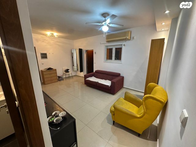 דירה, כיכר העצמאות 4, מרכז העיר דרום, נתניה