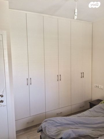 דירה, תרמ"ב 32, אברמוביץ', ראשון לציון