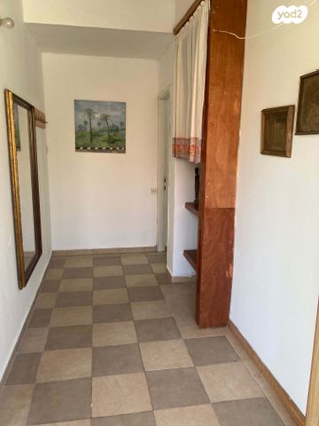 יחידת דיור, המשושים 10, גמלא, קצרין