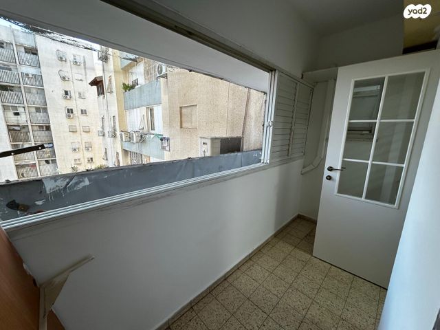 דירה, הרב יעקב רקח 2, נאות גנים, נתניה