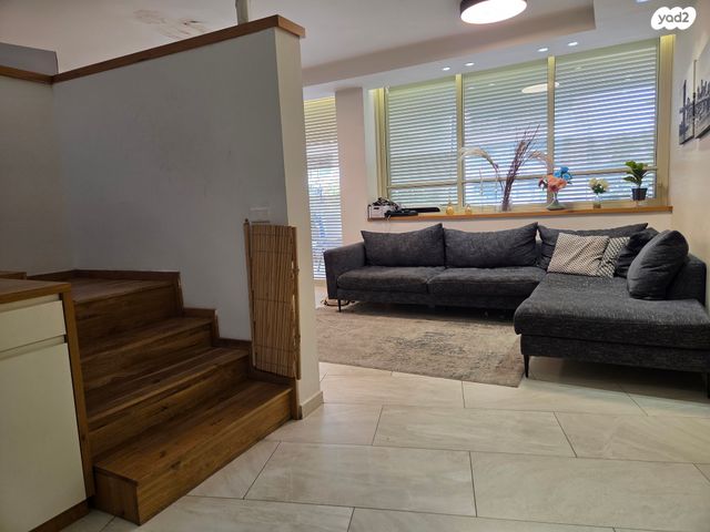 גג/ פנטהאוז, הבנים 18, מרכז, הרצליה