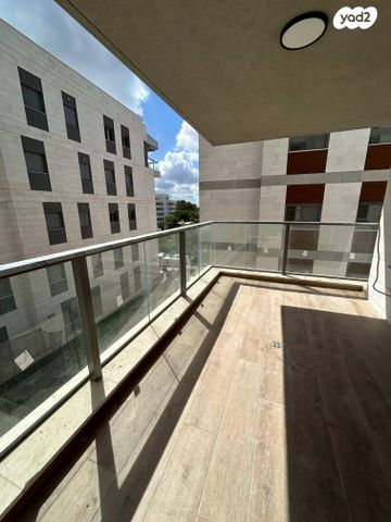 דירה, סמולנסקין 22, אחוזה, חיפה