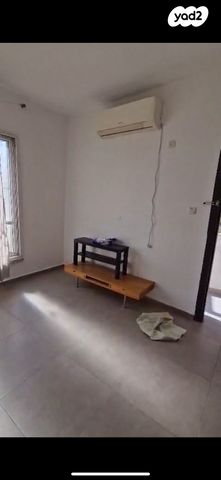 בית פרטי/ קוטג', בועז 2, התקוה, בית יעקב, נווה צה"ל, תל אביב יפו