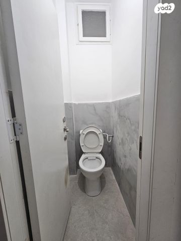 דירה, השר משה שפירא 1, נווה רמז, חולון