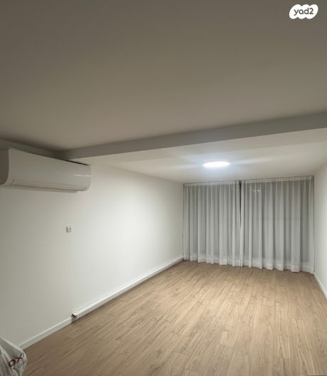 דירה, העלייה הראשונה 3, נווה יהושע, ערמונים, רמת גן