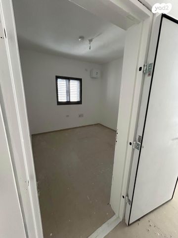 דירה, סמולנסקין 22, אחוזה, חיפה