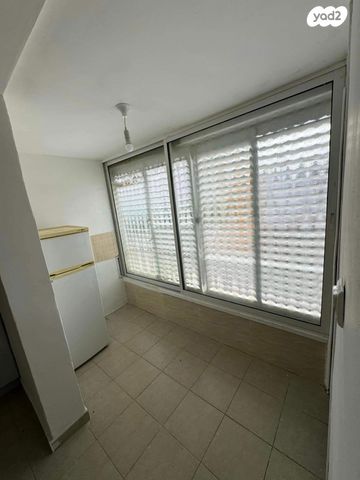 דירה, ביל"ו 17, ד' / מערב מרכז העיר, רחובות