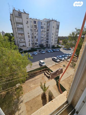 דירה, חיים נחמן ביאליק 77, שכונה א', באר שבע