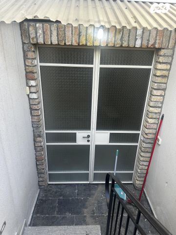 יחידת דיור, אנצו חיים סירני 18, נווה עוז, פתח תקווה