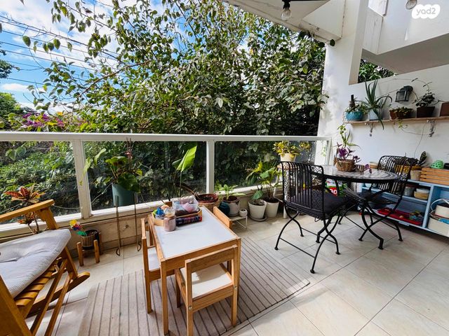 דירה, השרון 15, קרית יערים, רמת השרון