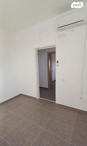 דירה, לשם 11, שאר העיר, אריאל