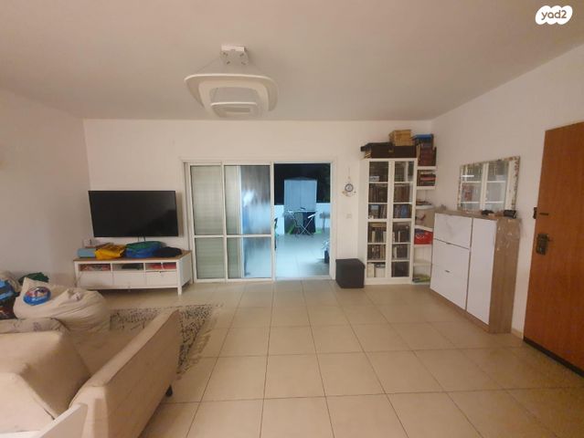 דירה, עמוס 14, נאות יהודית ונווה ארזים, חולון