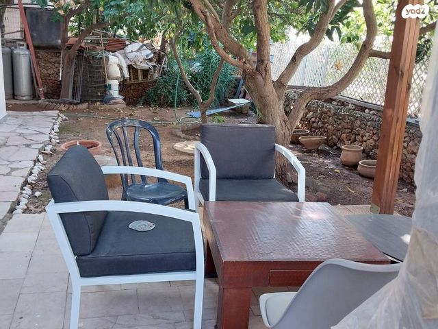 יחידת דיור, האלון 17, אורנית, אורנית