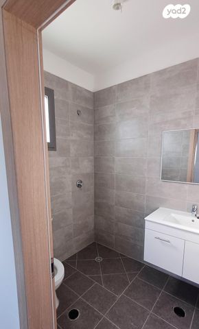 דירה, לשם 11, שאר העיר, אריאל