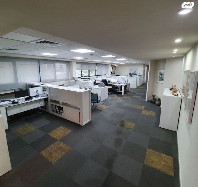 משרדים, הרכב 1, מונטיפיורי, הרכבת, תל אביב יפו