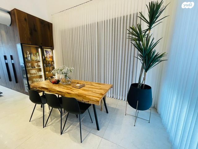 בית פרטי/ קוטג', שרונית, להבים