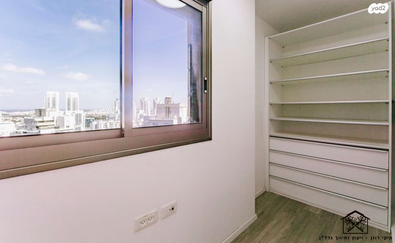 דירה, דווייט דייוויד איזנהאואר 1, אגמים, נתניה