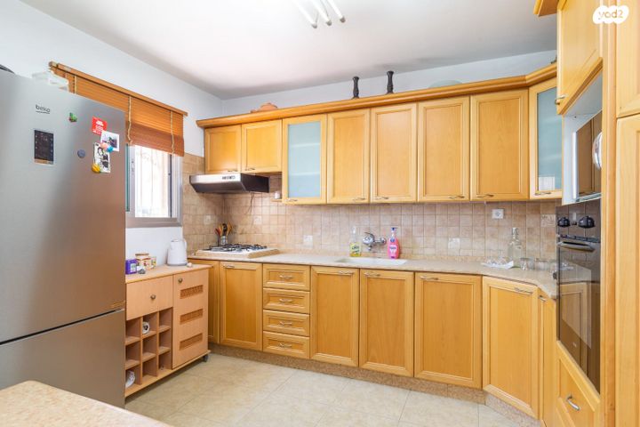 דירה, אורוגואי, קרית היובל, ירושלים