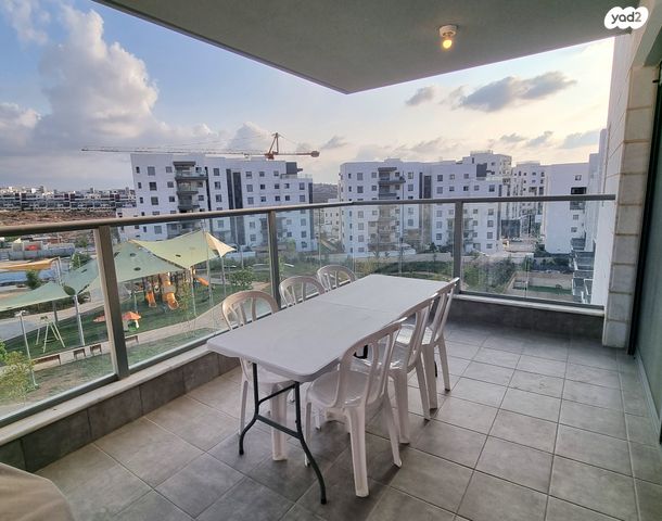 דירה, מודיעין מכבים רעות