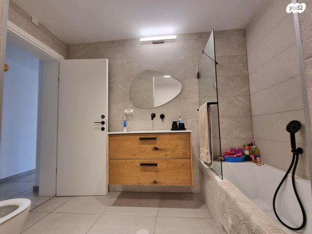 דירה, מודיעין מכבים רעות