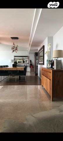 דירה, יפה נוף, כרמל מרכזי - שד' קיש, חיפה