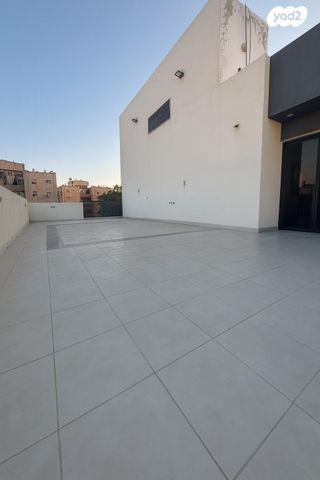 גג/ פנטהאוז, רובע ו', אשדוד