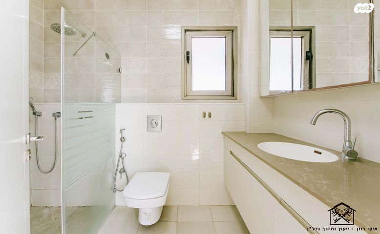 דירה, דווייט דייוויד איזנהאואר 1, אגמים, נתניה