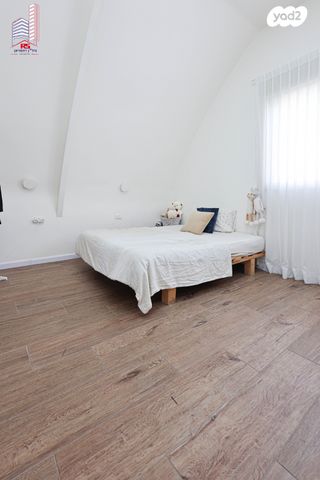 דופלקס, דרך דון יצחק אברבנאל 19, רמת אפרים, נתניה