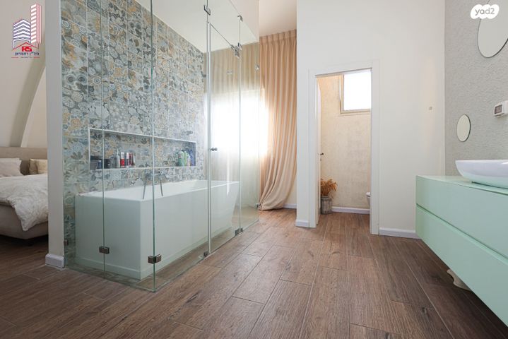 דופלקס, דרך דון יצחק אברבנאל 19, רמת אפרים, נתניה