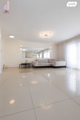 דופלקס, דרך דון יצחק אברבנאל 19, רמת אפרים, נתניה