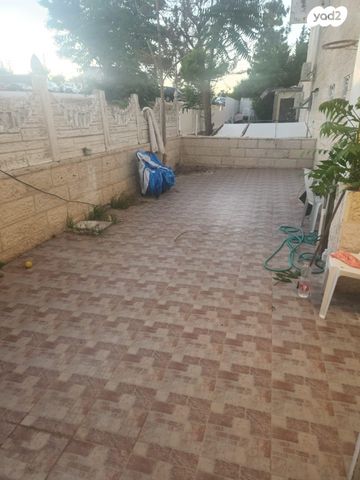 פרופ' יעקב פולוצקי 