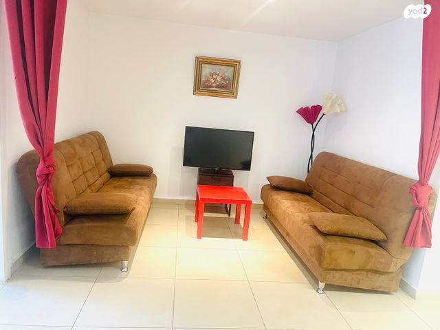 דירת גן, שדרות הנשיא השישי, קרית הלאום, ירושלים