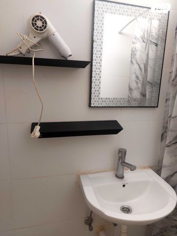 דירה, תל חי 18, הדר מרכז, חיפה