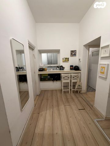 דירה, מלכי ישראל, הצפון הישן - דרום, תל אביב יפו