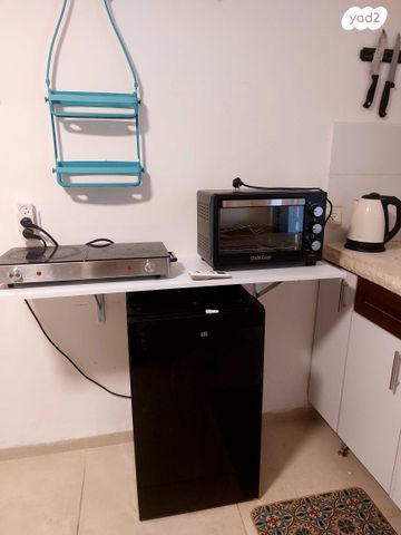 דירה, תל חי 18, הדר מרכז, חיפה