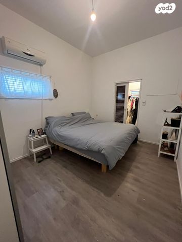 דירה, מלכי ישראל, הצפון הישן - דרום, תל אביב יפו