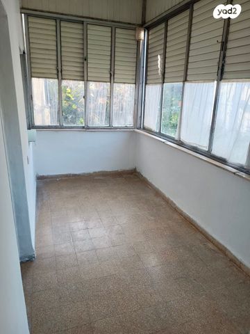 דרך יד לבנים 32