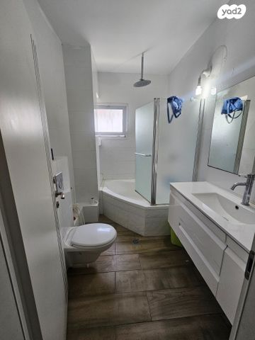 בית פרטי/ קוטג', בית דגן