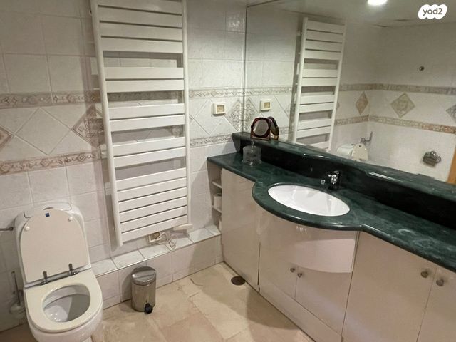 דירה, יפה נוף, כרמל מרכזי - שד' קיש, חיפה