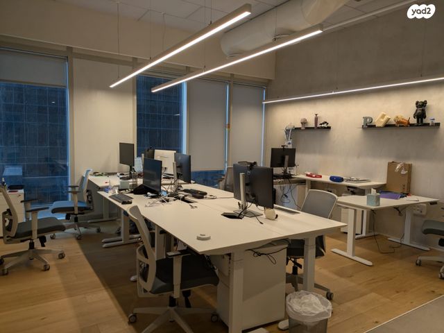 משרדים, דרך מנחם בגין 150, מונטיפיורי, הרכבת, תל אביב יפו