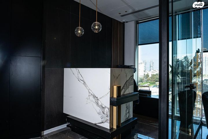 משרדים, דרך מנחם בגין 150, מונטיפיורי, הרכבת, תל אביב יפו