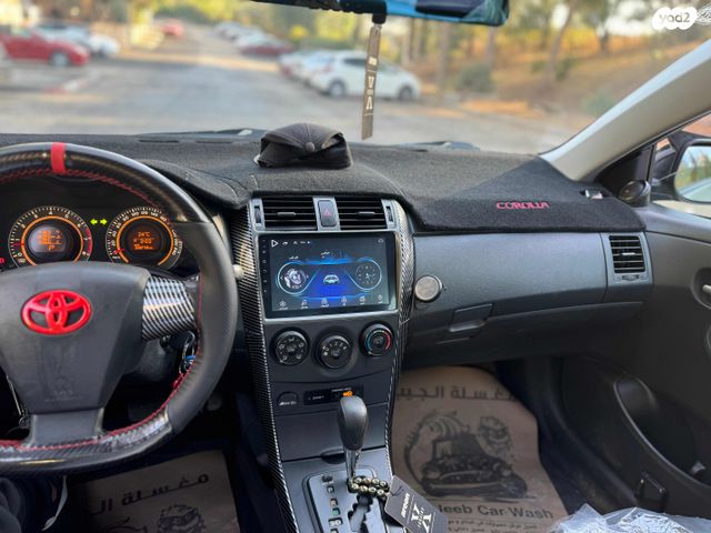 טויוטה קורולה