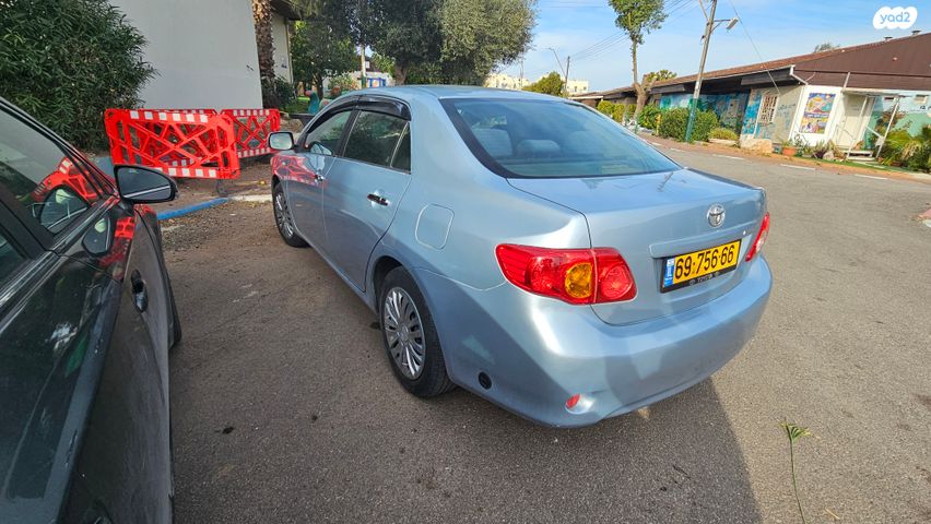 טויוטה קורולה