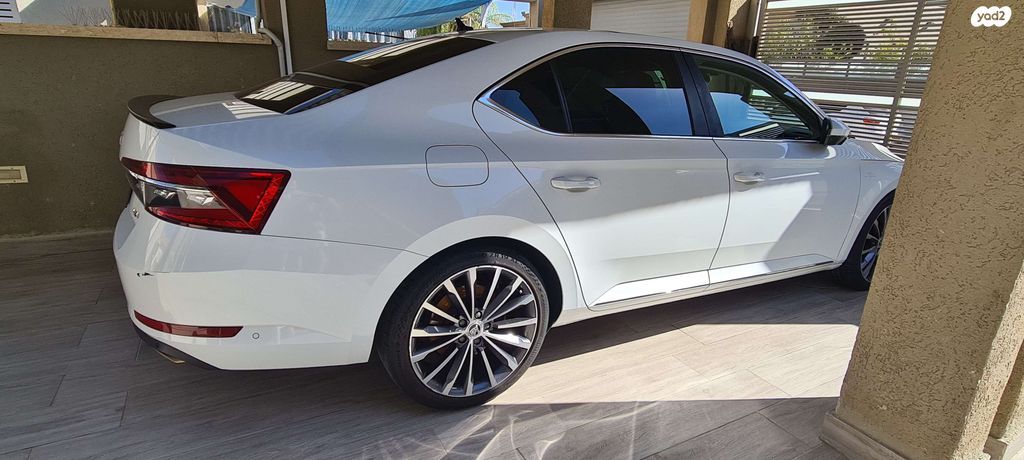 מודעת רכב סקודה סופרב