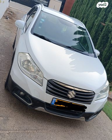 סוזוקי קרוסאובר