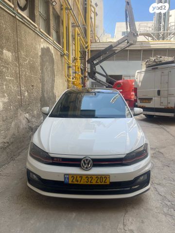 פולקסווגן פולו 